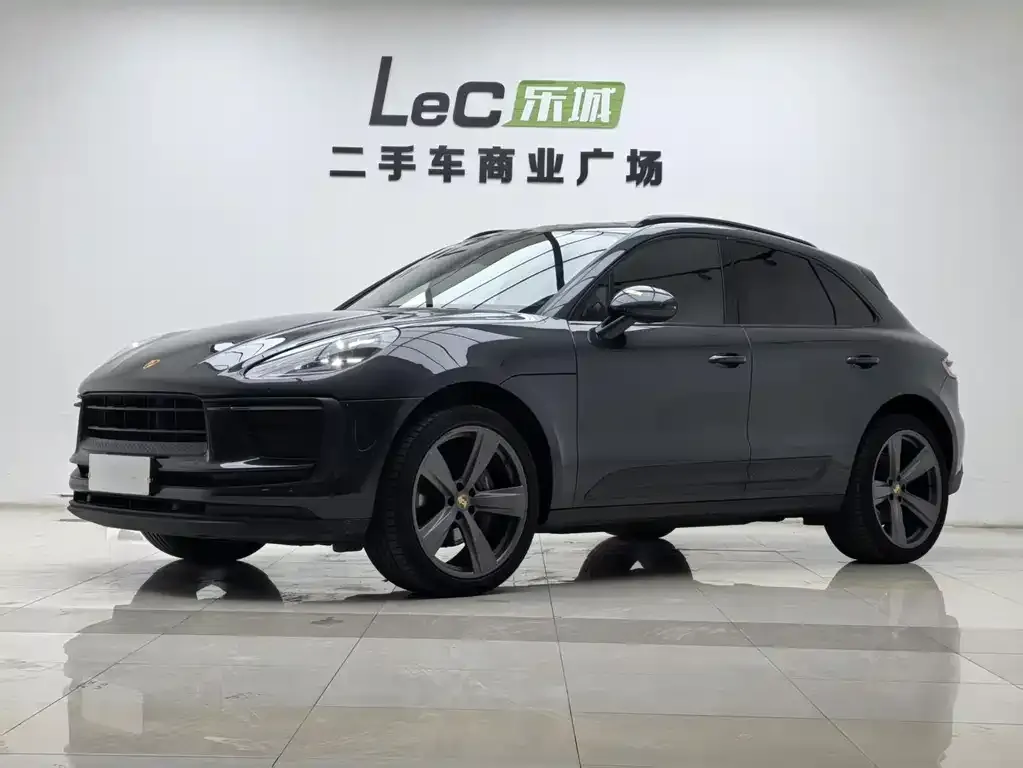 2023 Porsche Macan 2.0T