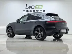 2023 Porsche Macan 2.0T — фото 6