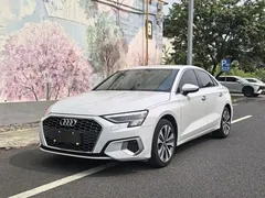 2021 Audi A3L Limousine 35 TFSI, белый — фото 1