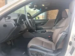 2021 Lexus ES 200, белый — фото 13