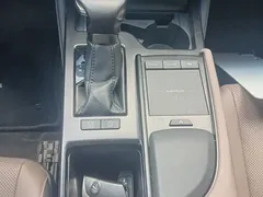 2021 Lexus ES 200, белый — фото 24