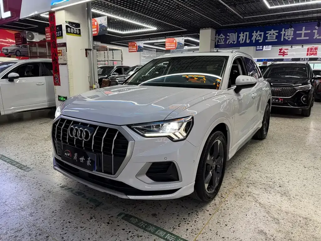 2022 Audi Q3 35 TFSI