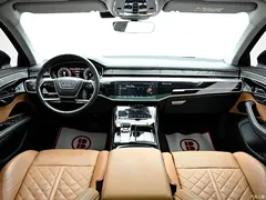 2023 Audi A8 A8L 50 TFSI quattro Premium Selection, чёрный — фото 14