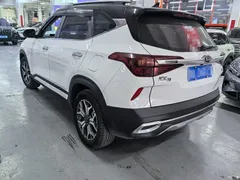 2021 Kia KX3 proud 1.5L CVT trend, белый — фото 4