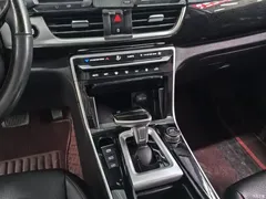 2021 Kia KX3 proud 1.5L CVT trend, белый — фото 10