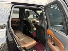 2022 Volvo XC90 B6 Zhiyi Luxury 7-seater, чёрный — фото 9