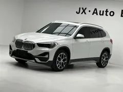 2022 BMW X1, белый — фото 1