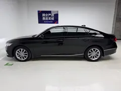 2022 Honda Accord 260TURBO Luxury, чёрный — фото 9
