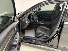 2022 Honda Accord 260TURBO Luxury, чёрный — фото 11