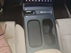 2024 Nio ET5T 75kWh Touring — фото 14