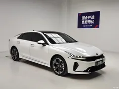 2021 Kia K5 270T CVVD refreshed, белый — фото 3