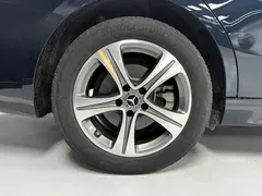 2022 Mercedes-Benz C-Class C 200 L Sport, зелёный — фото 15
