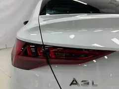 2022 Audi A3L Limousine 35 TFSI Fashion Sport, белый — фото 9