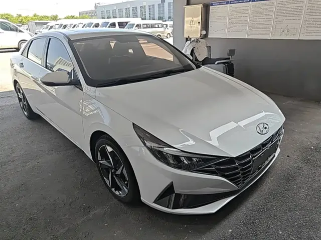 2022 Hyundai Elantra 1.5L CVT GLX Elite
