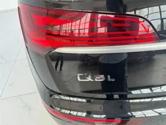 2021 Audi Q5L 45 TFSI, чёрный — фото 13