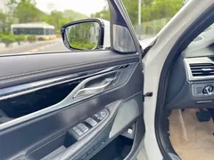 2019 BMW 7 Series 7 M760Li xDrive V12, белый — фото 11