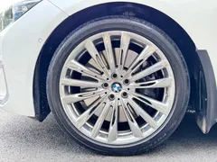 2019 BMW 7 Series 7 M760Li xDrive V12, белый — фото 25