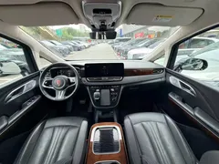 2024 Hongqi HQ9 2.0T 4WD Luxury — фото 5