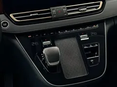 2024 Hongqi HQ9 2.0T 4WD Luxury — фото 15