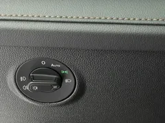 2022 Volkswagen Tharu 280TSI 2WD Luxury, белый — фото 18