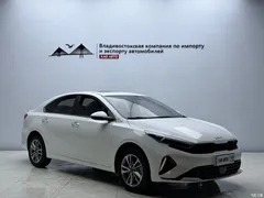 2023 Kia K3 1.5L CVT Luxury, белый — фото 3