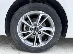 2023 Kia K3 1.5L CVT Luxury, белый — фото 8