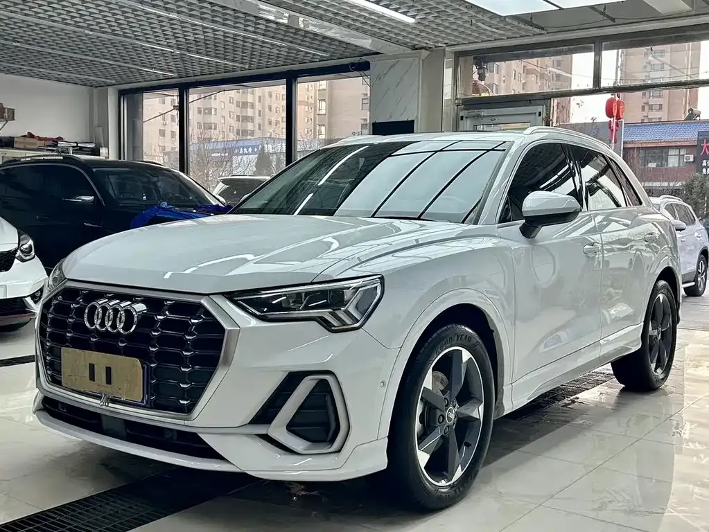 2023 Audi Q3 35 TFSI 1.4T