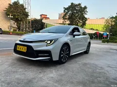 2021 Toyota Levin Hybrid 1.8H E-CVT Sport — фото 1