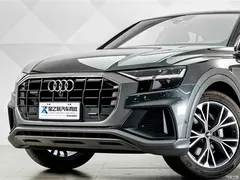 2021 Audi Q8 55 TFSI luxury dynamic model — фото 2