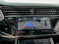 2021 Audi Q8 55 TFSI luxury dynamic model — фото 9