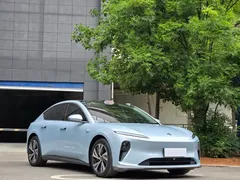 2022 Nio ET5 75kWh, синий — фото 3