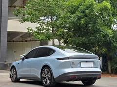 2022 Nio ET5 75kWh, синий — фото 9