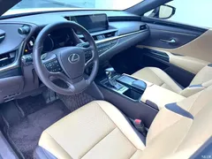 2021 Lexus ES 200 Excellence, белый — фото 5