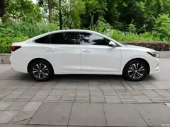 2021 Changan EADO PLUS Blue Whale NE 1.4T GDI DCT Premium Type, белый — фото 8