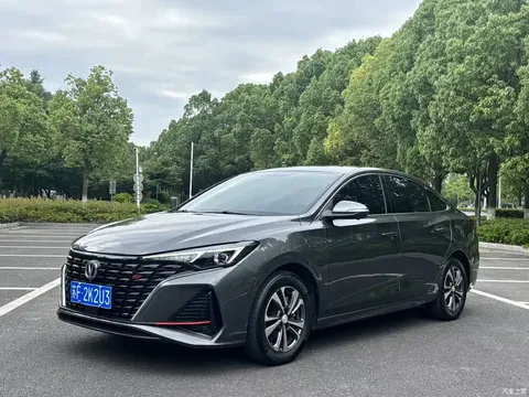 2021 Changan EADO PLUS Blue Whale NE 1.4T GDI DCT flagship model