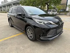 2023 Toyota Sienna 2.5L Hybrid Luxury — фото 6