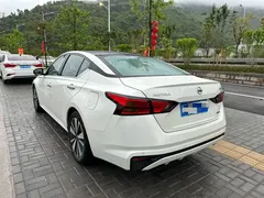 2021 Nissan Teana 2.0L XL Comfort, белый — фото 4