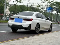 2024 BMW 3 Series 320Li M Sport Package, белый — фото 4