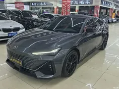 2023 Changan UNI-V 1.5T Premium Type — фото 1