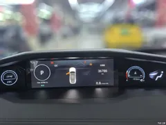 2023 Changan UNI-V 1.5T Premium Type — фото 10