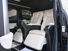 2020 Toyota Alphard Hybrid 2.5L Luxury, чёрный — фото 8