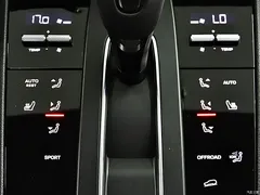 2022 Porsche Macan Macan 2.0T, белый — фото 21