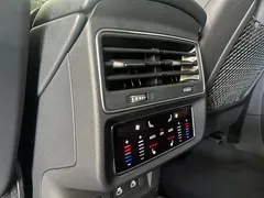 2022 Audi Q8 55 TFSI, чёрный — фото 13