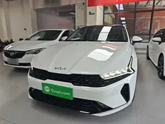 2021 Kia K5 270T CVVD, белый — фото 3
