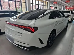 2021 Kia K5 270T CVVD, белый — фото 5