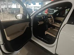 2024 Nio ES6 75kWh, белый — фото 10
