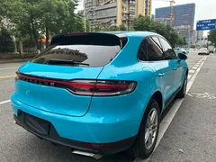 2021 Porsche Macan 2.0T, синий — фото 9