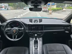 2021 Porsche Macan 2.0T, синий — фото 28