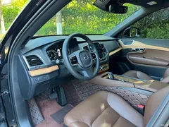 2021 Volvo XC90 B5 Zhixing Luxury 5-seater, чёрный — фото 6