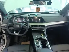 2022 Changan UNI-T 1.5T, белый — фото 10